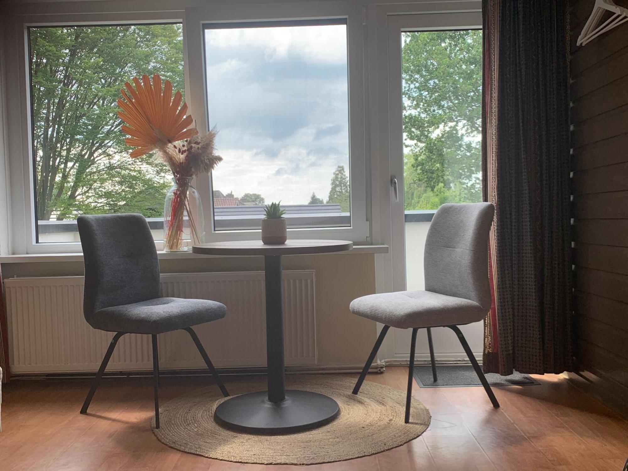 Den Ham Comfortabele Familie Suite Met 2 Slk, Speelzolder, Balkon, Airco מראה חיצוני תמונה
